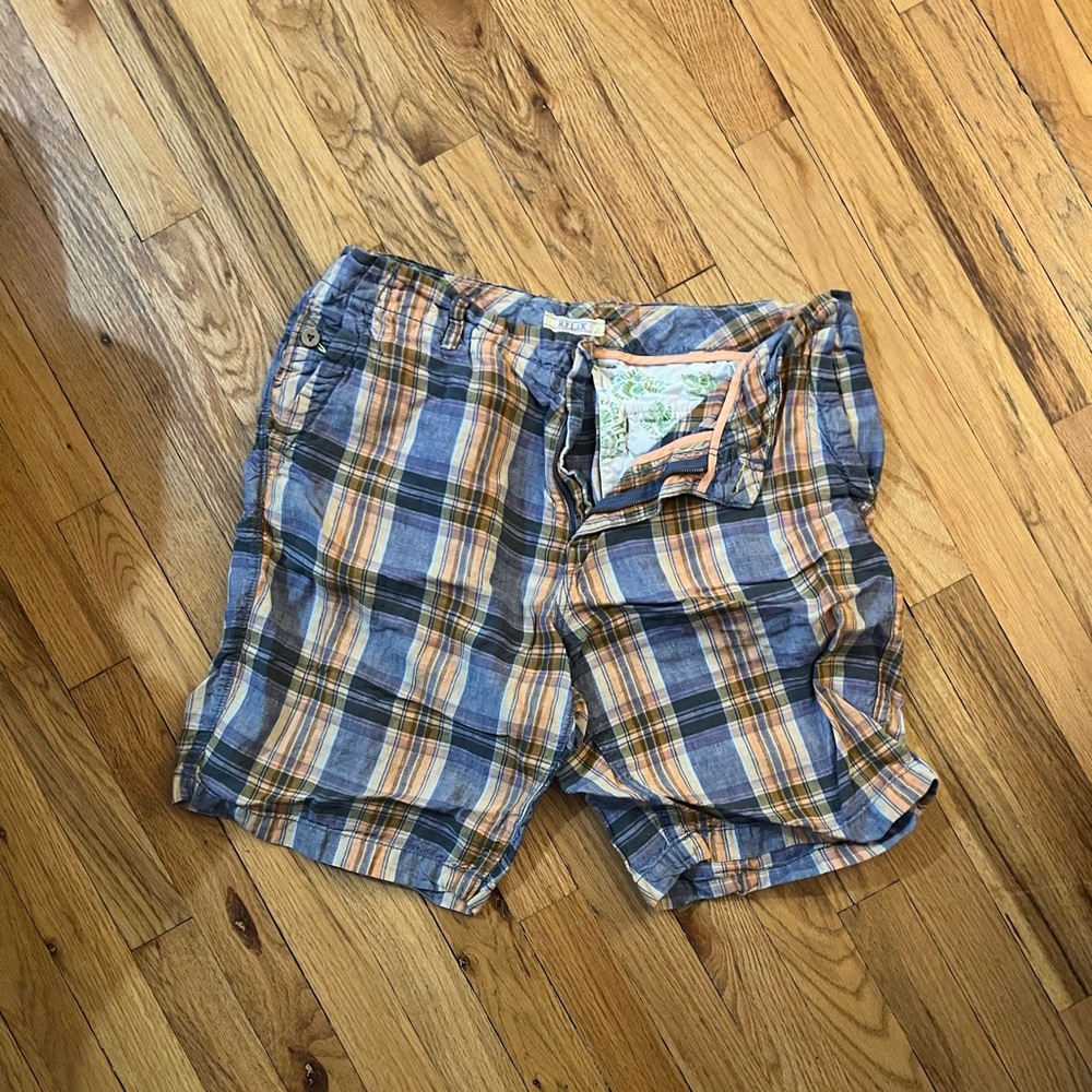 Tommy Bahama Relax Shors